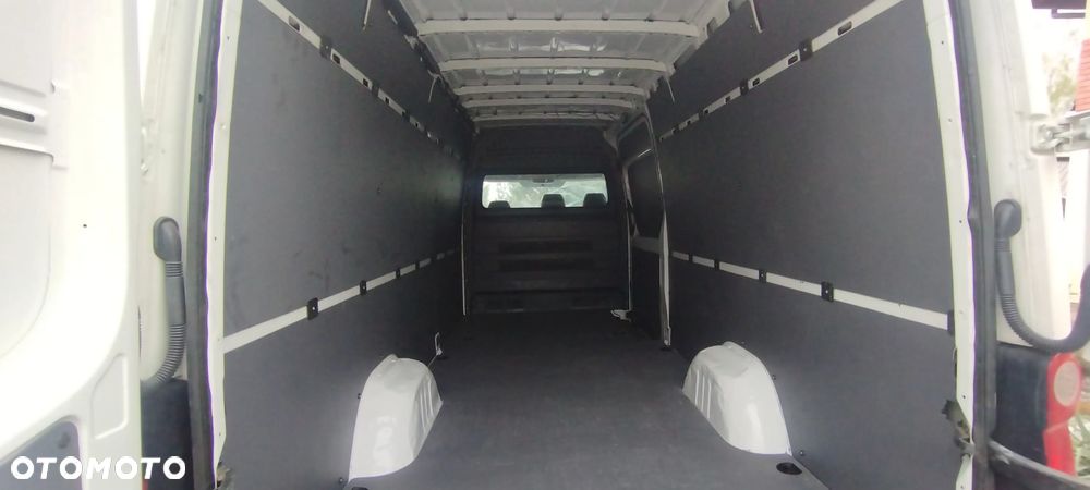 Volkswagen Crafter - 7