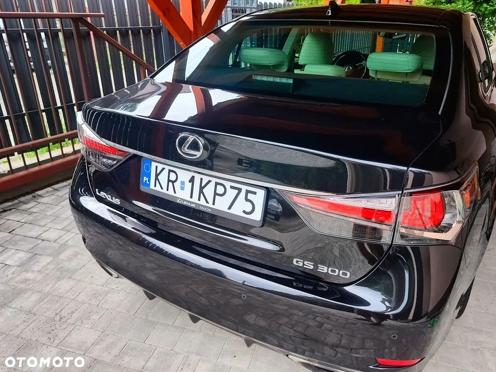 Lexus GS 200t / 300 Elegance - 18