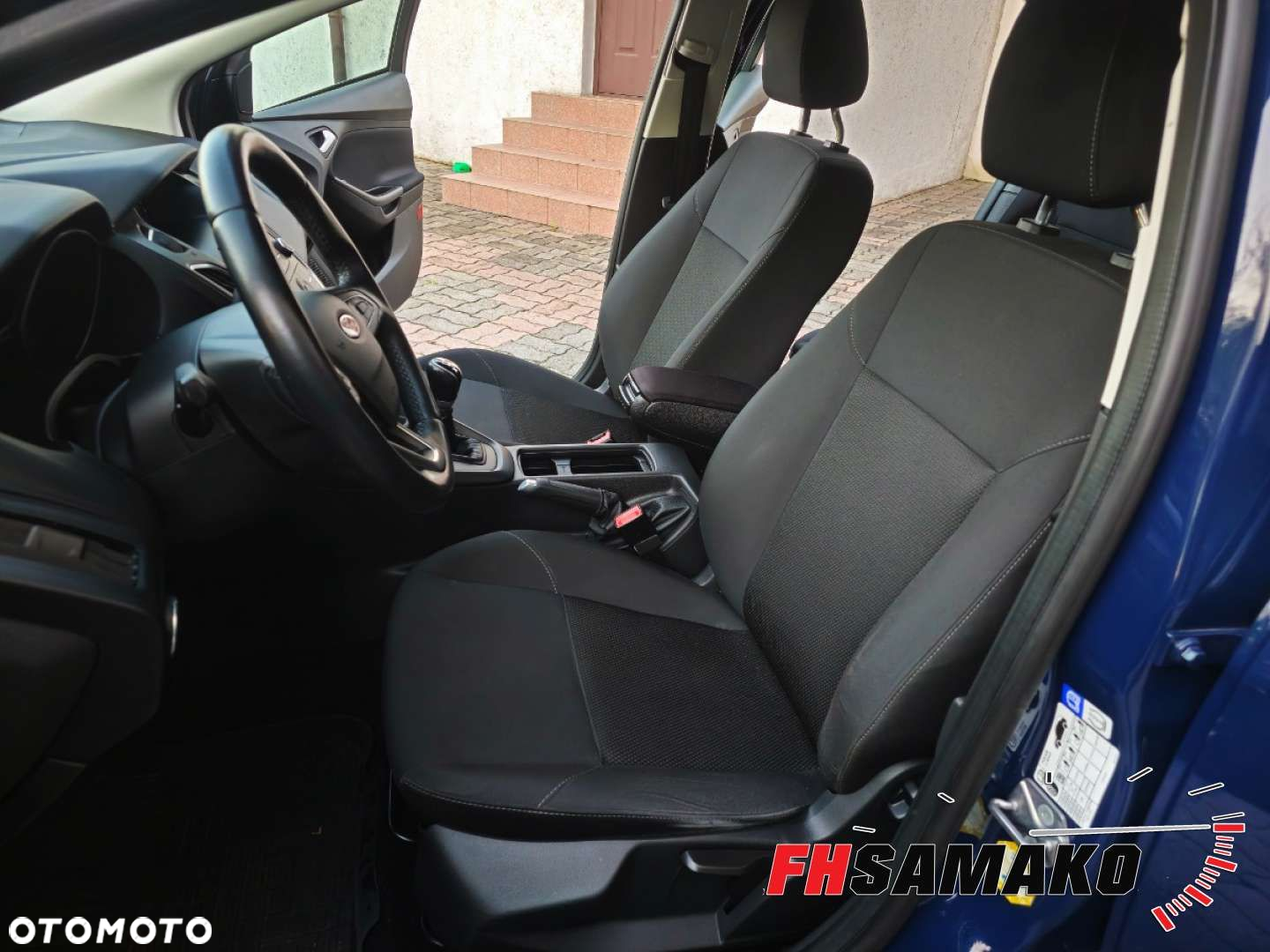 Ford Focus 1.6 Trend - 32