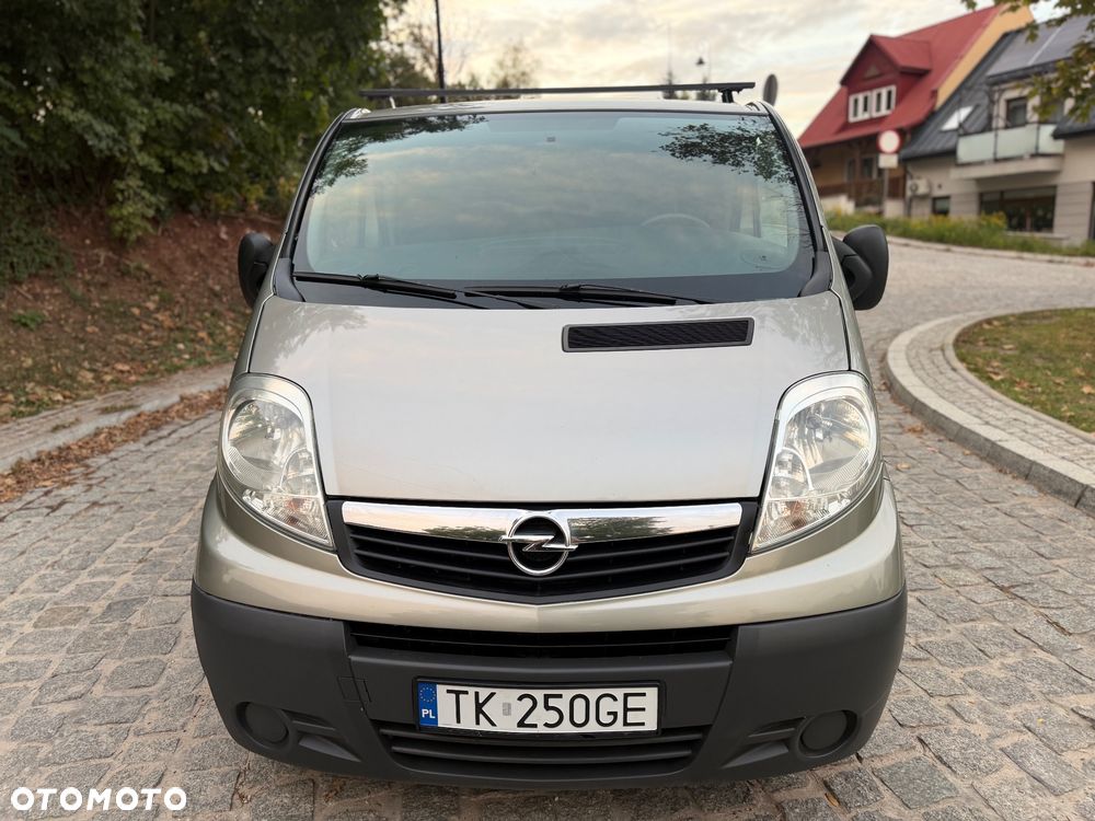 Opel Vivaro L1H1 2.7t - 15