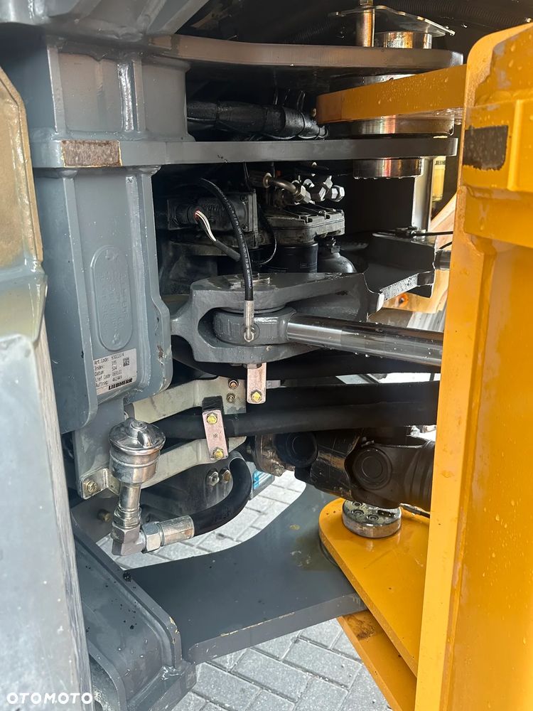 Liebherr L556 - 6