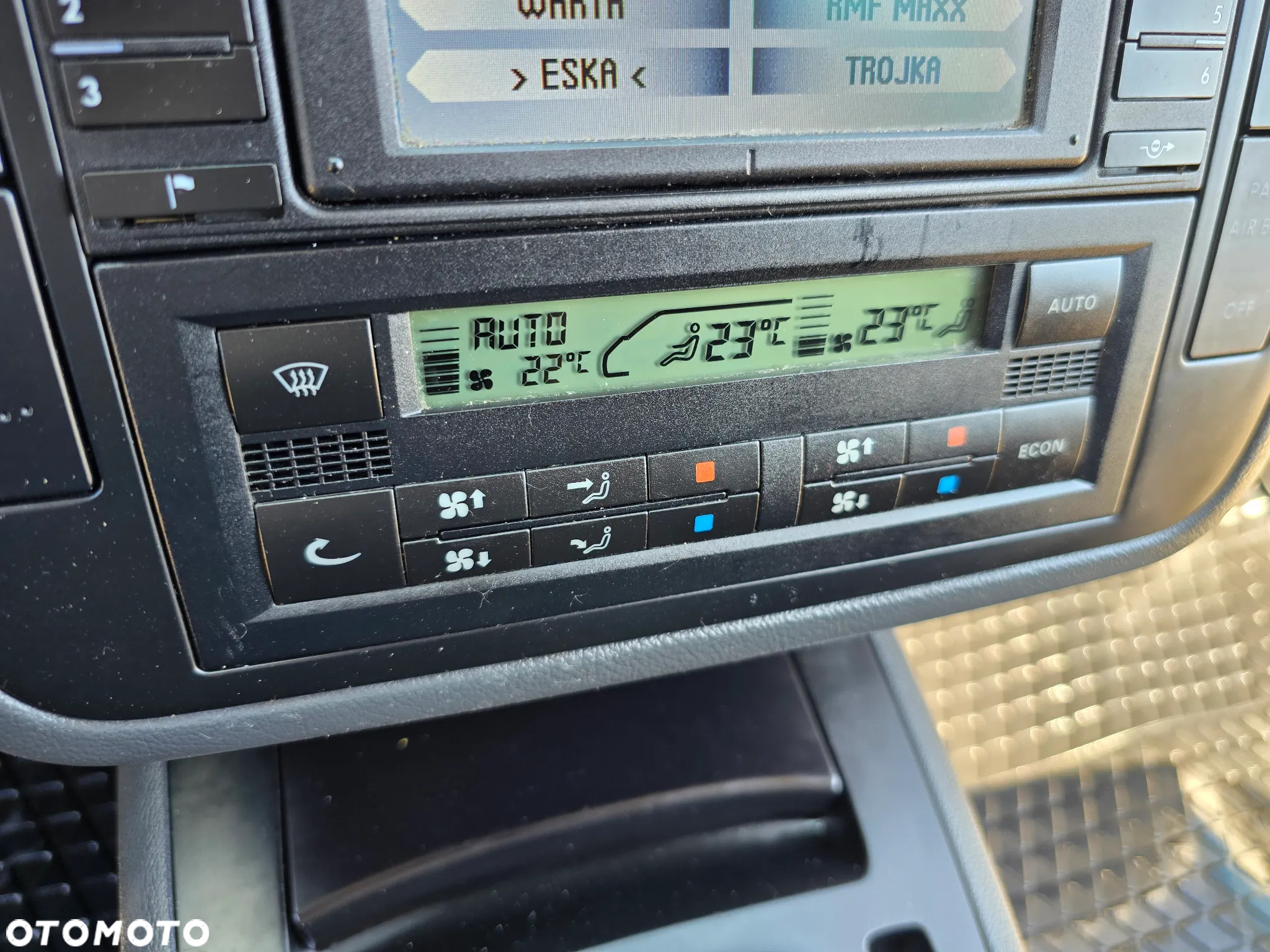 Volkswagen Sharan - 31