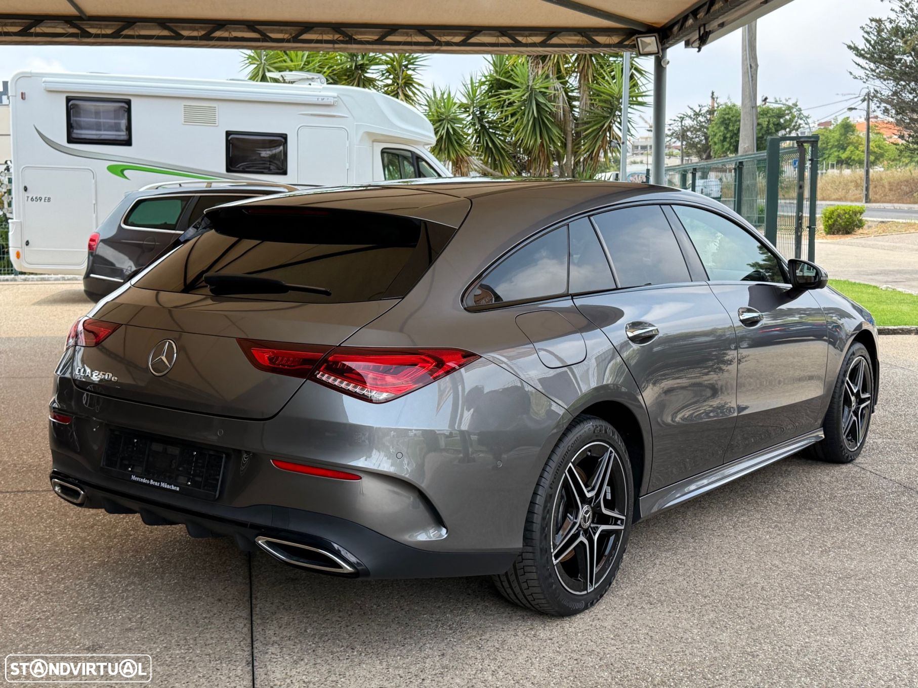Mercedes-Benz CLA 250 e Shooting Brake AMG Line - 34