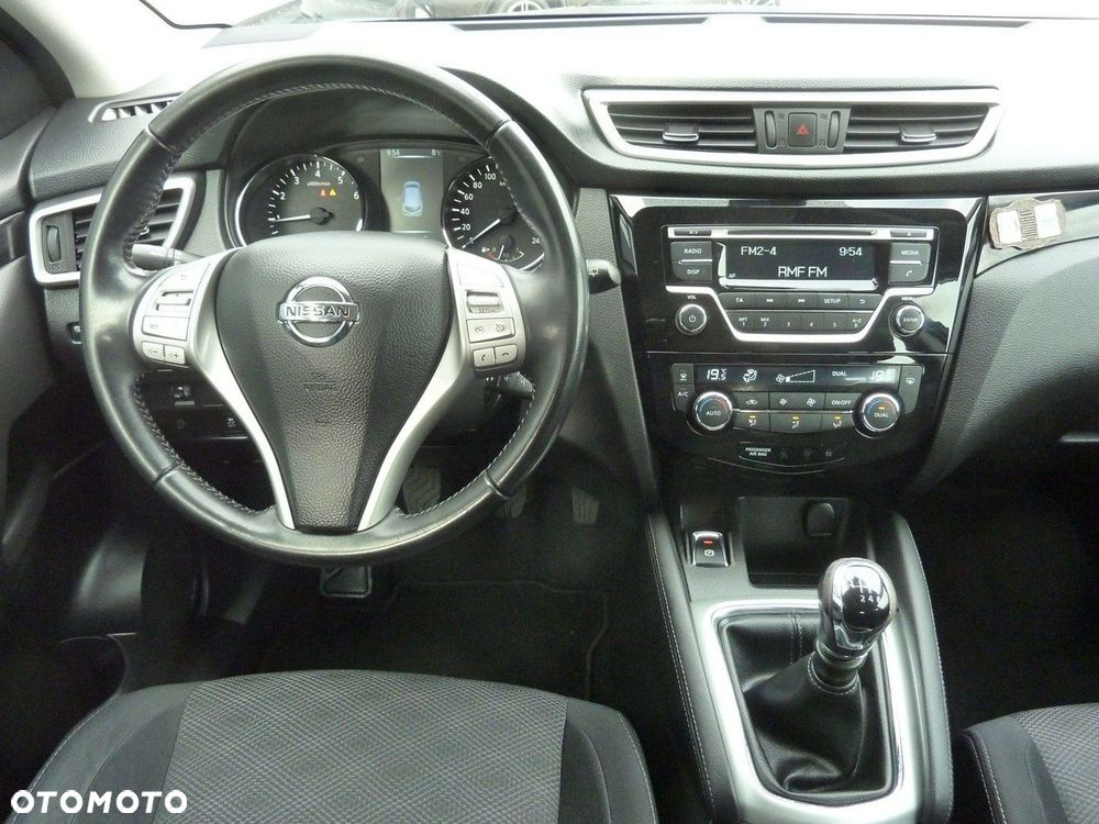 Nissan Qashqai - 22