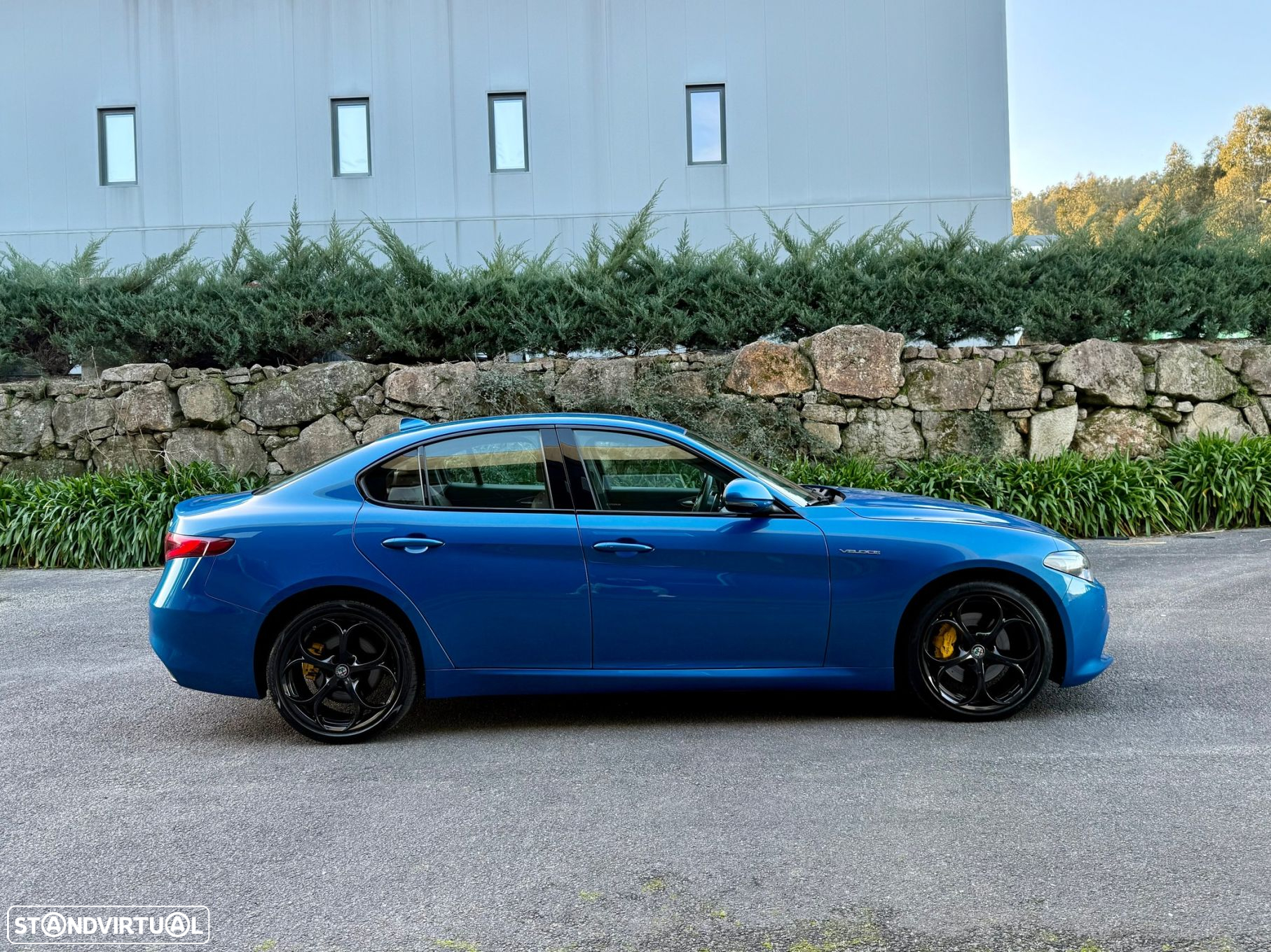 Alfa Romeo Giulia 2.0 Turbo 16V AT8-Q4 Veloce - 8
