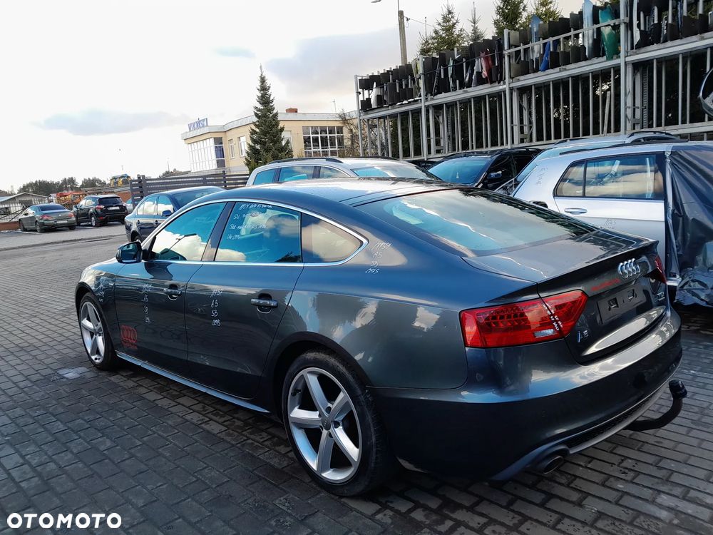 AUDI A5 8T LIFT SPORTBACK PRÓG SŁUPEK ŚRODKOWY LEWY ĆWIARA ĆWIARTKA KOLOR: LZ7S