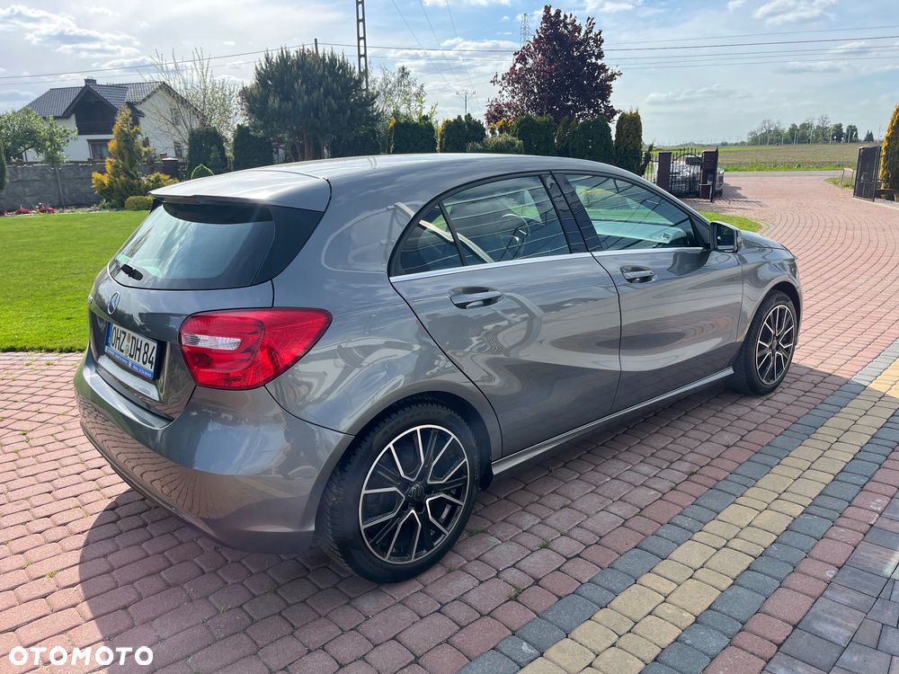 Mercedes-Benz Klasa A 180 (BlueEFFICIENCY) - 7