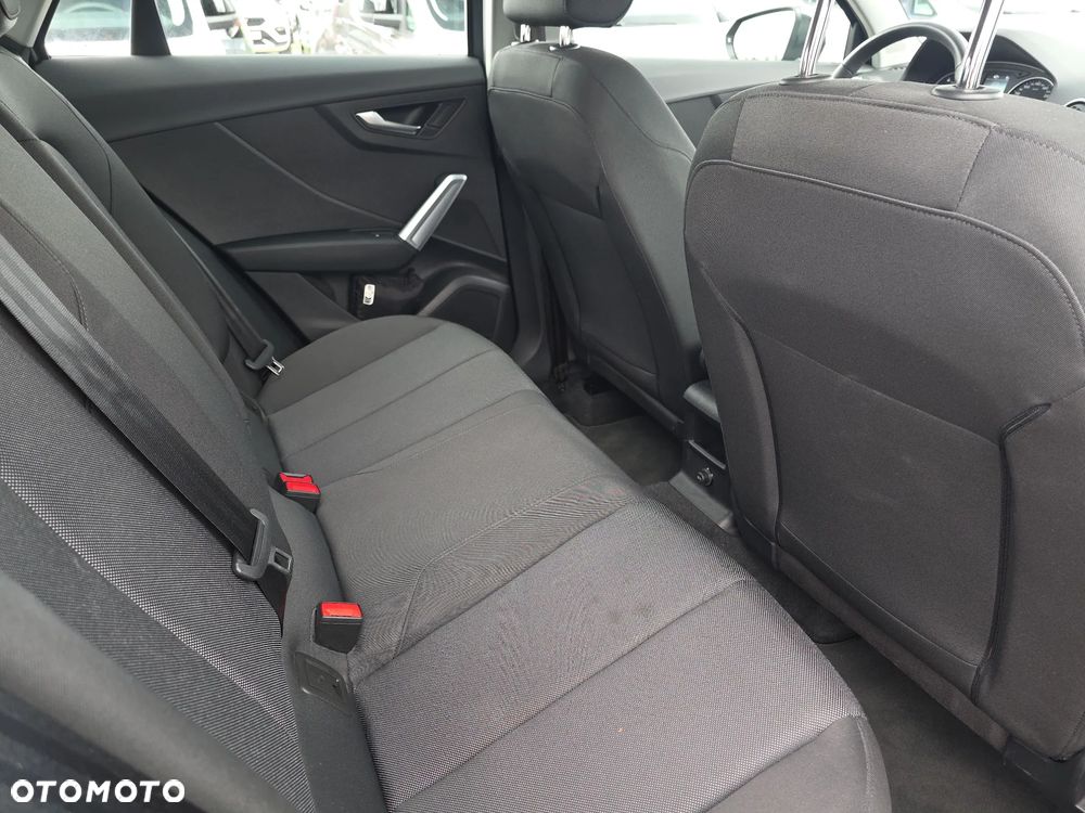 Audi Q2 30 TFSI - 14