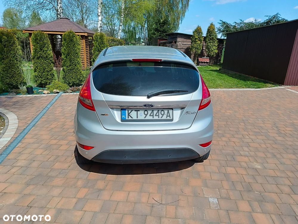 Ford Fiesta - 3