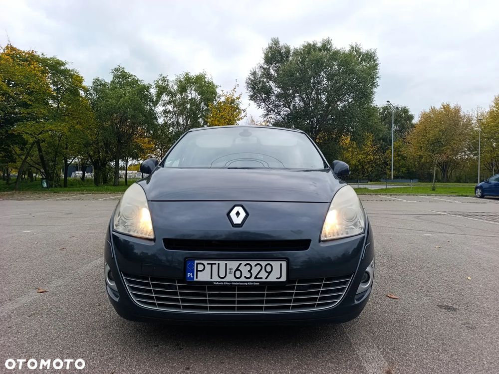 Renault Scenic - 22
