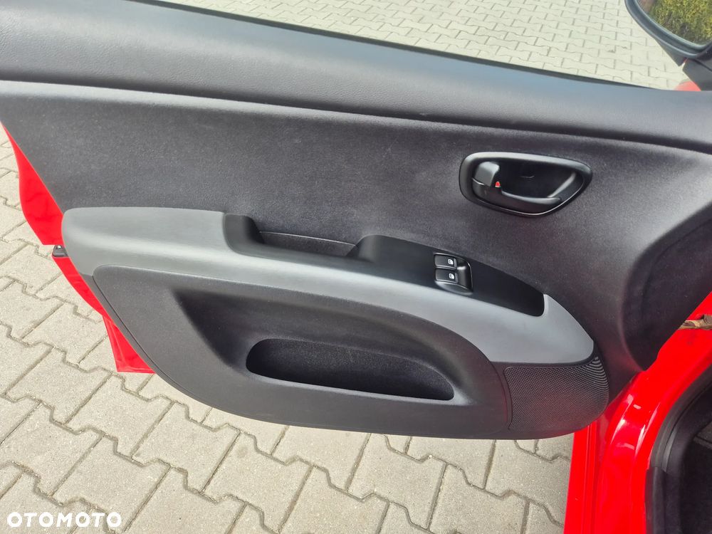 Hyundai i10 1.1 Classic + - 32