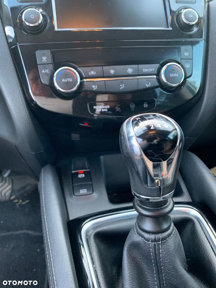 Nissan Qashqai - 15
