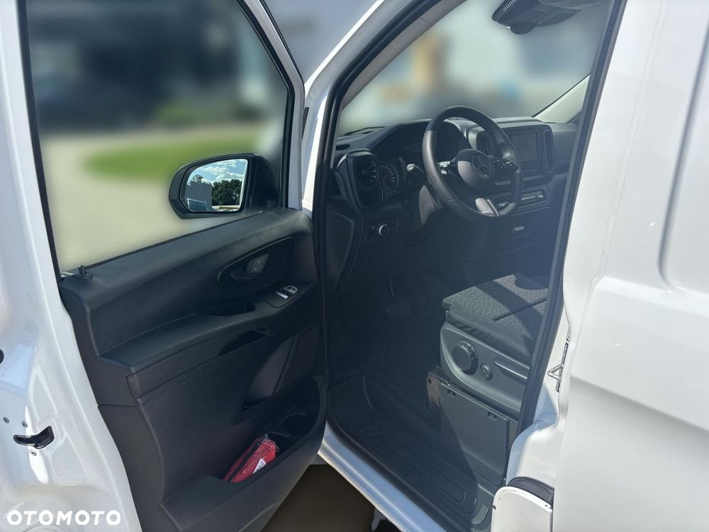 Mercedes-Benz Vito - 10
