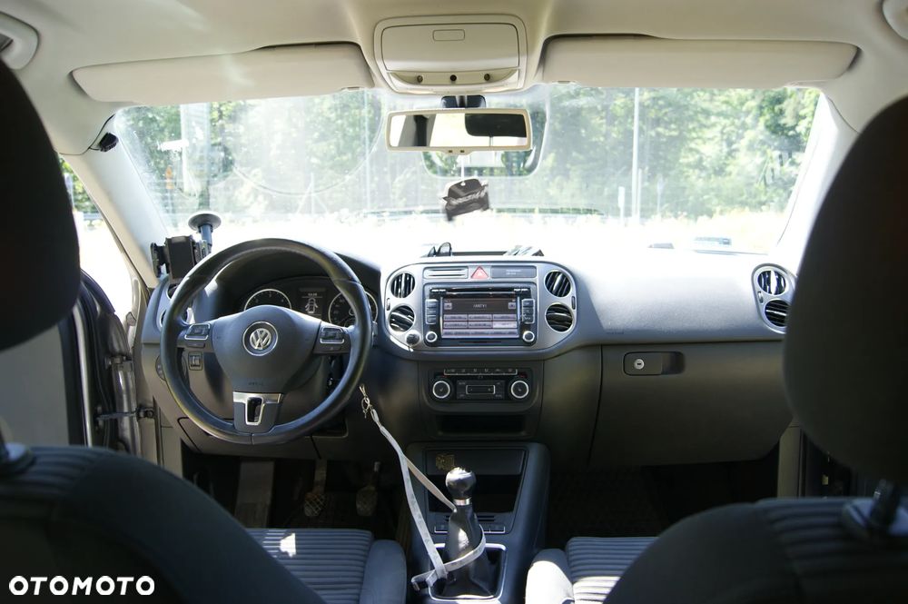 Volkswagen Tiguan - 10