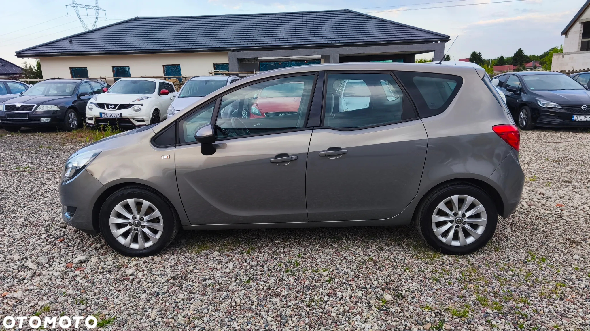 Opel Meriva - 12