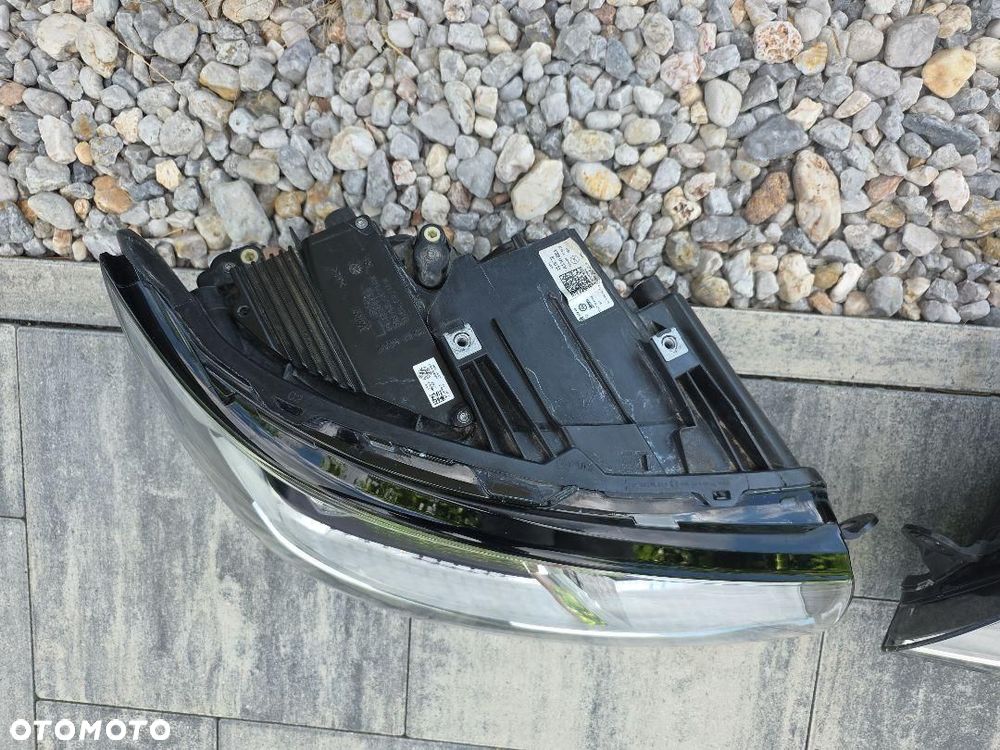 VW T6.1 7L1 LIFT Lampy przód Full Led Matrix IQ Light 7L1941035D 7L1941036E - 8