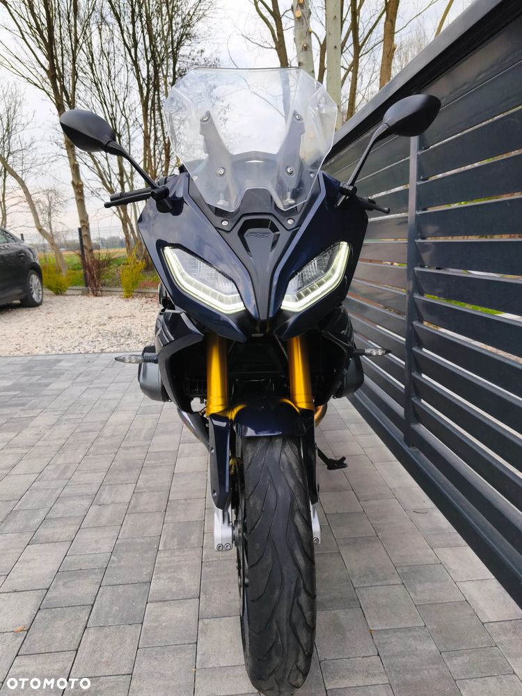 BMW RS - 33