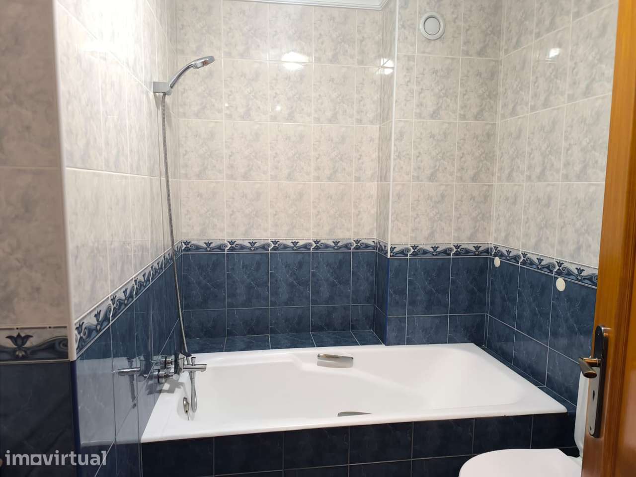 Apartamento T3 no Castêlo da Maia – Excelente Oportunidade! - Grande imagem: 5/27