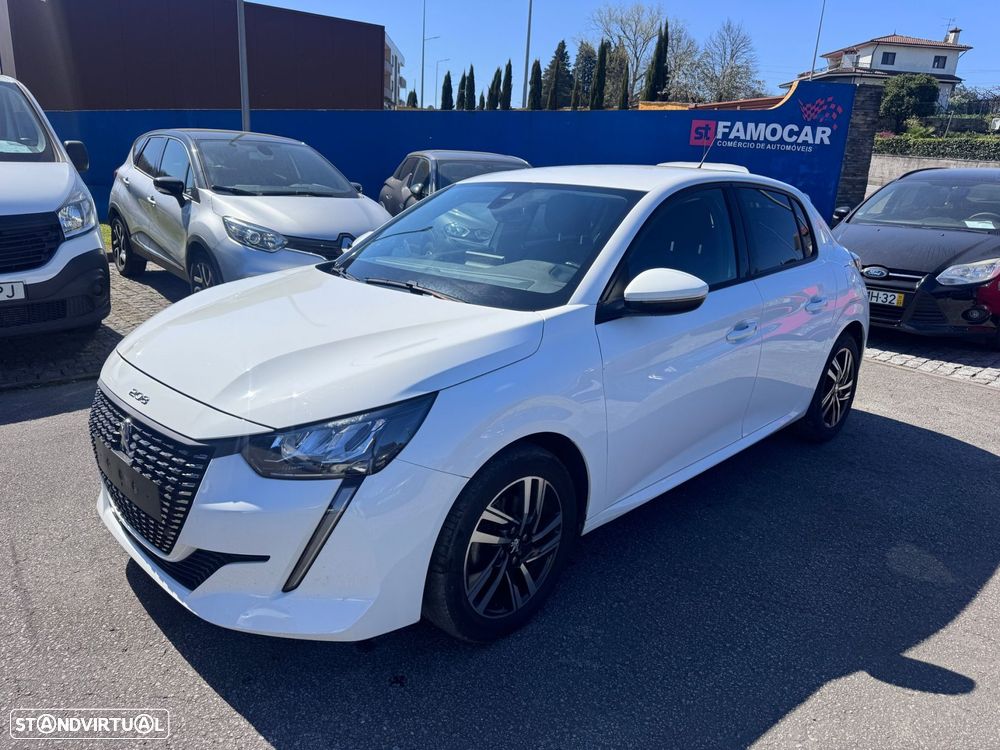 Peugeot 208 1.2 PureTech Allure - 1