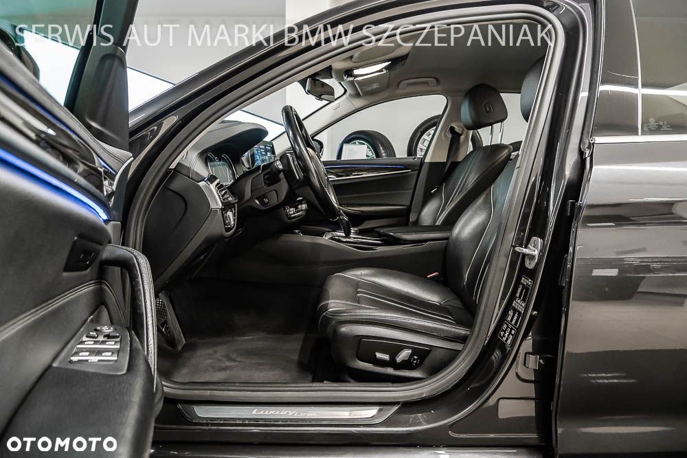 BMW Seria 5 520d xDrive Luxury Line - 18