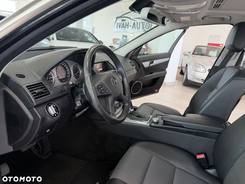 Mercedes-Benz Klasa C 280 4Matic Automatik Avantgarde - 15