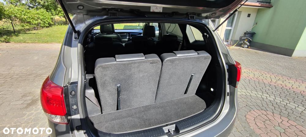 Kia Carens 1.7 CRDi XL 7os - 22