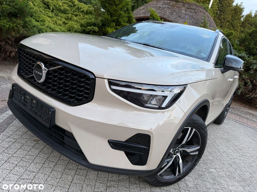 Volvo XC 40 B4 B DKG Plus Dark - 15