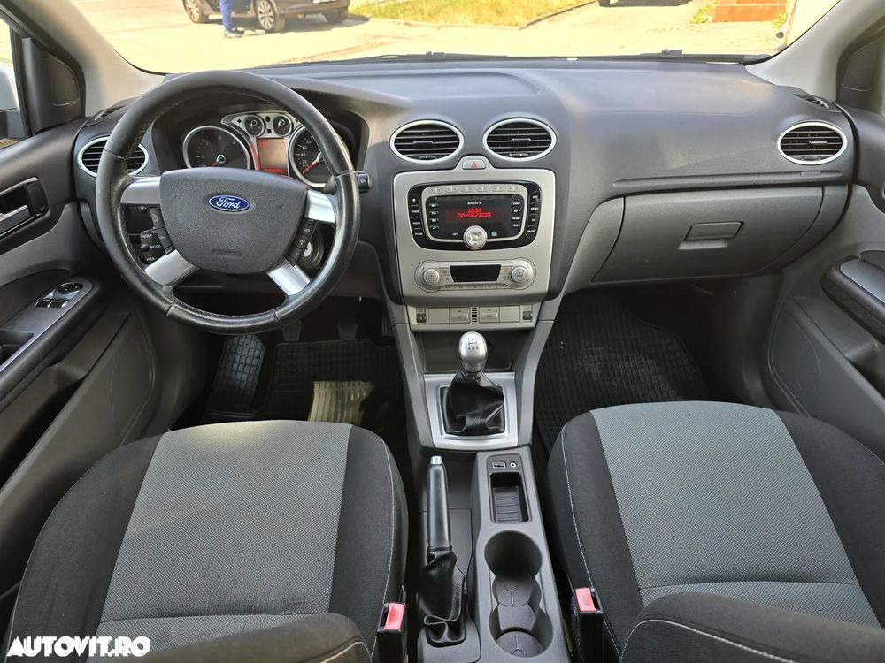 Ford Focus Turnier 1.6 TDCi Sport - 5