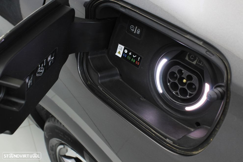 DS DS7 Crossback E-Tense Performance Line EAT8 - 27
