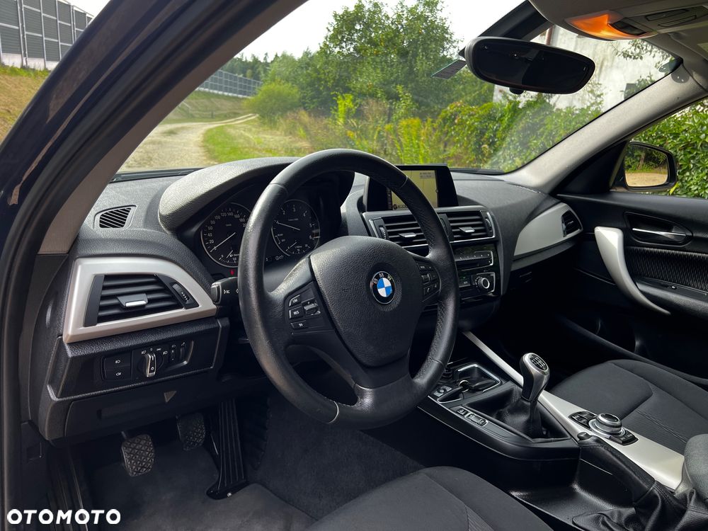 BMW Seria 1 116d - 13