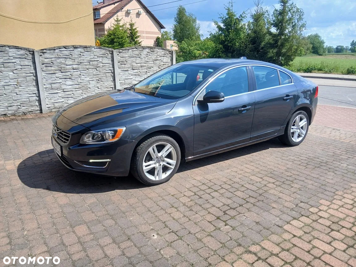 Volvo S60 - 15