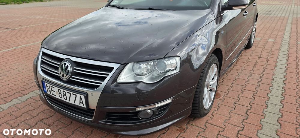 Volkswagen Passat 2.0 TDI Comfortline R-Style DSG - 1