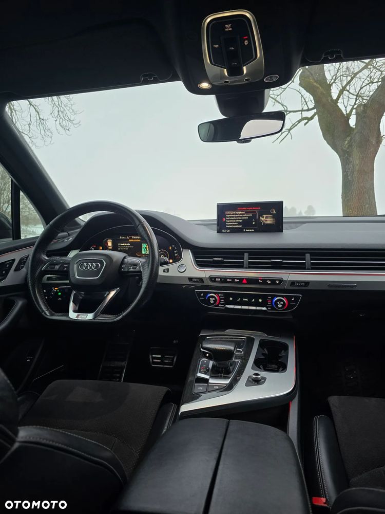 Audi Q7 - 28