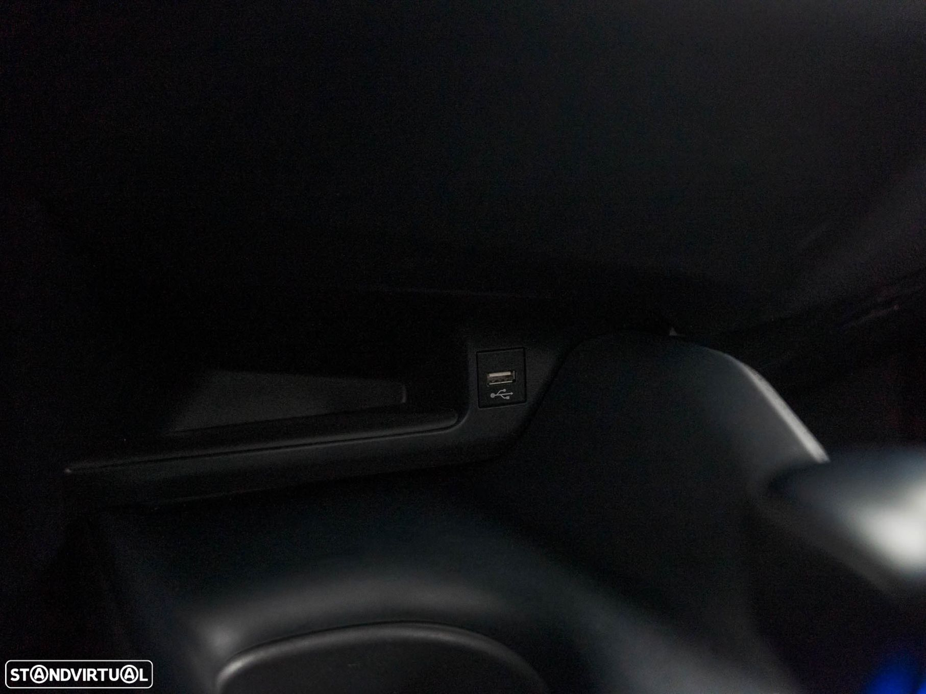 Toyota C-HR 1.8 Hybrid Comfort - 28
