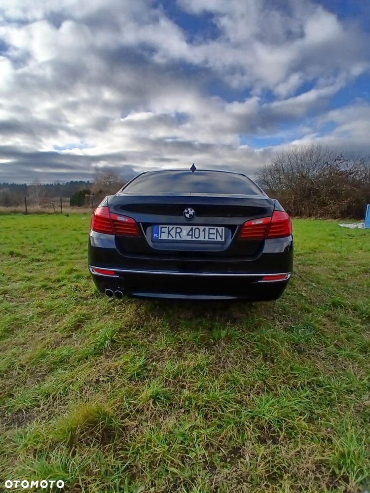 BMW Seria 5 525d xDrive Luxury Line - 19