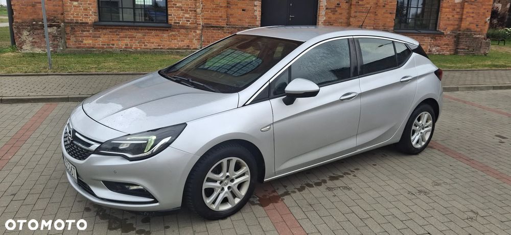 Opel Astra 1.6 CDTI Dynamic - 1