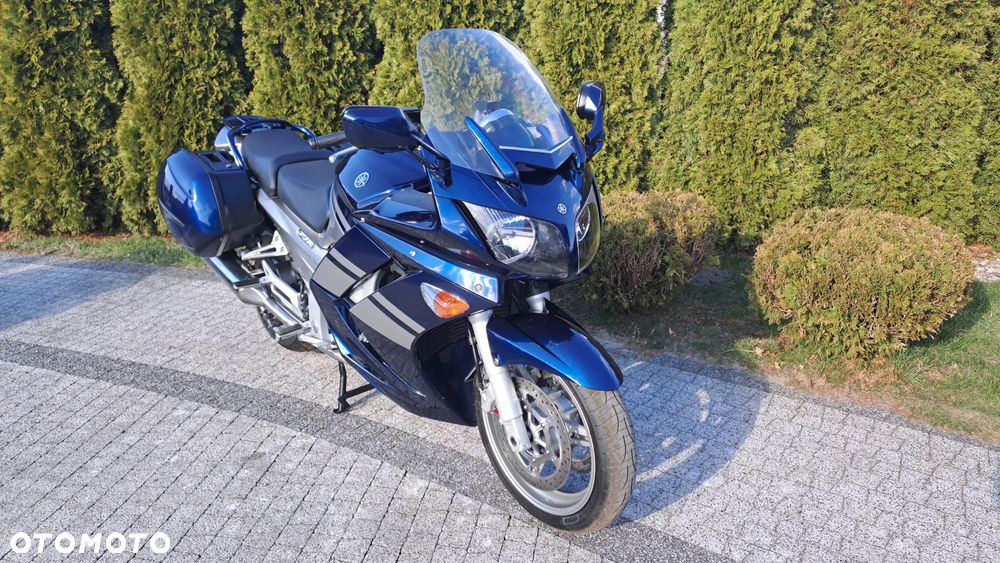 Yamaha FJR - 7