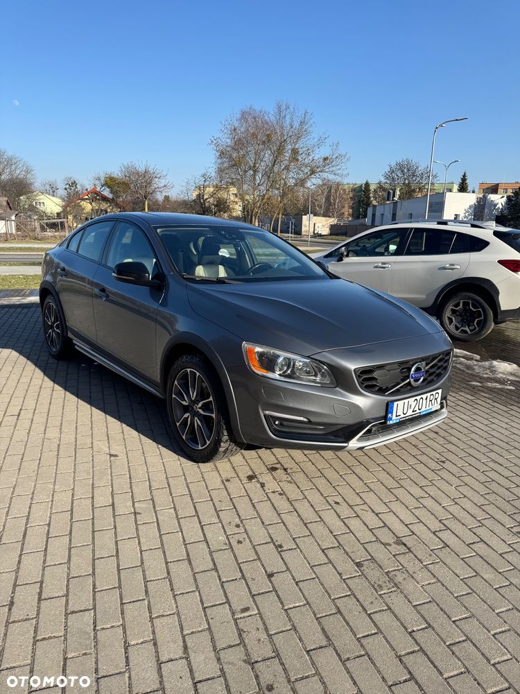 Volvo S60 2.5 T5 AWD - 1