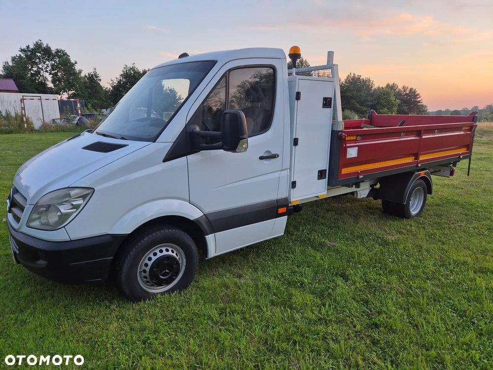 Mercedes-Benz Sprinter - 1
