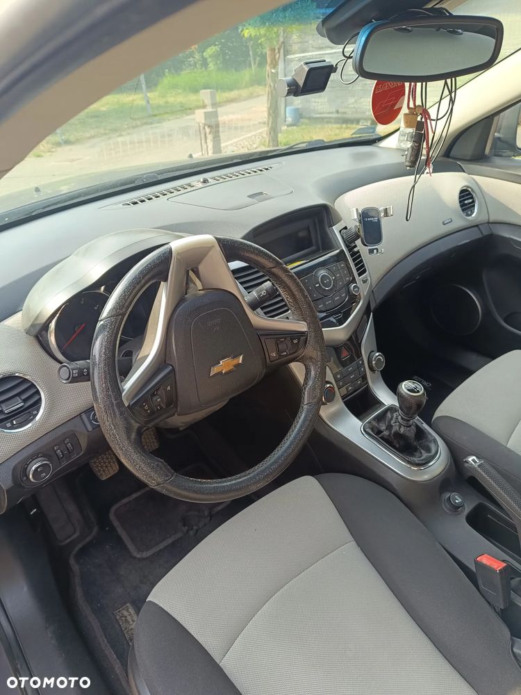 Chevrolet Cruze 1.8 LS (klm) - 7