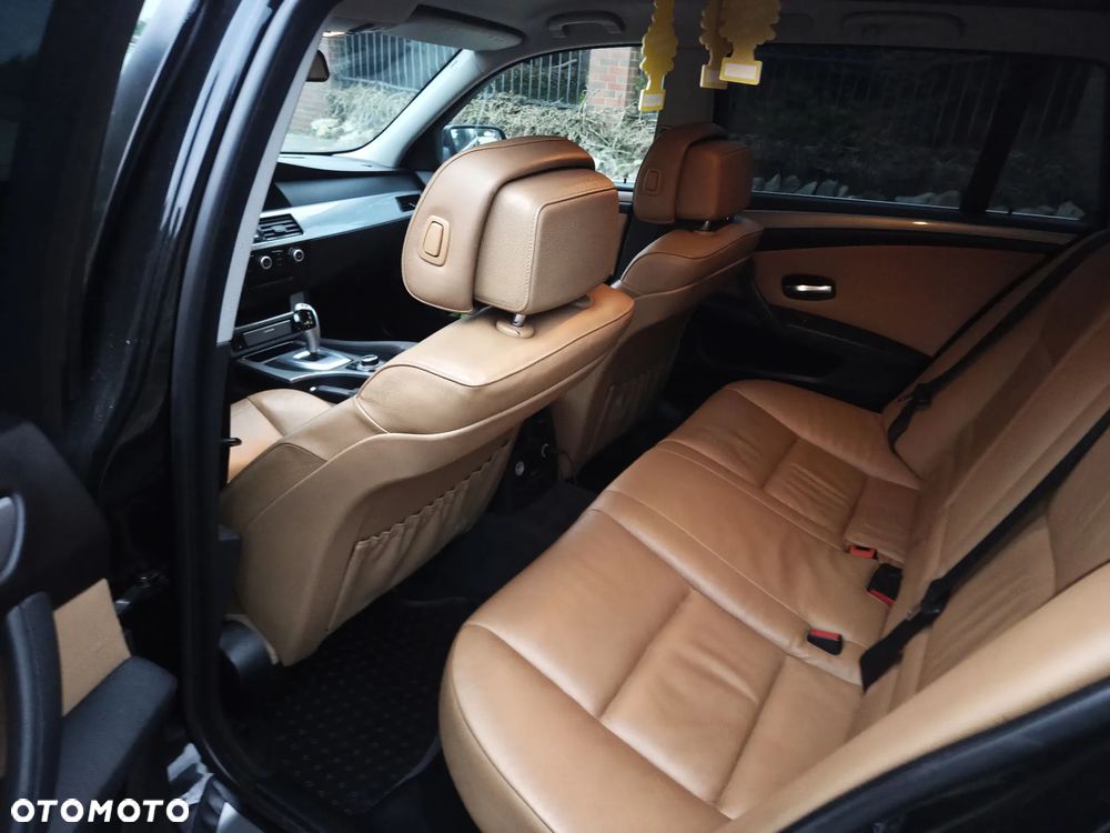 BMW Seria 5 - 11