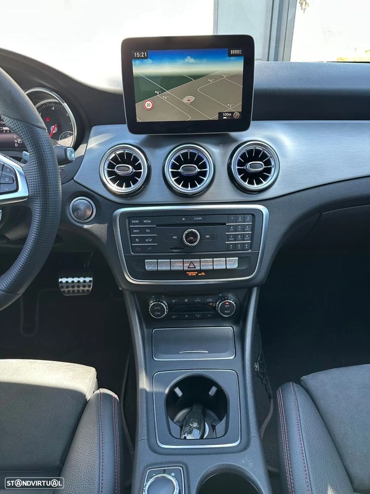 Mercedes-Benz CLA 220 d Shooting Brake AMG Line Aut. - 22