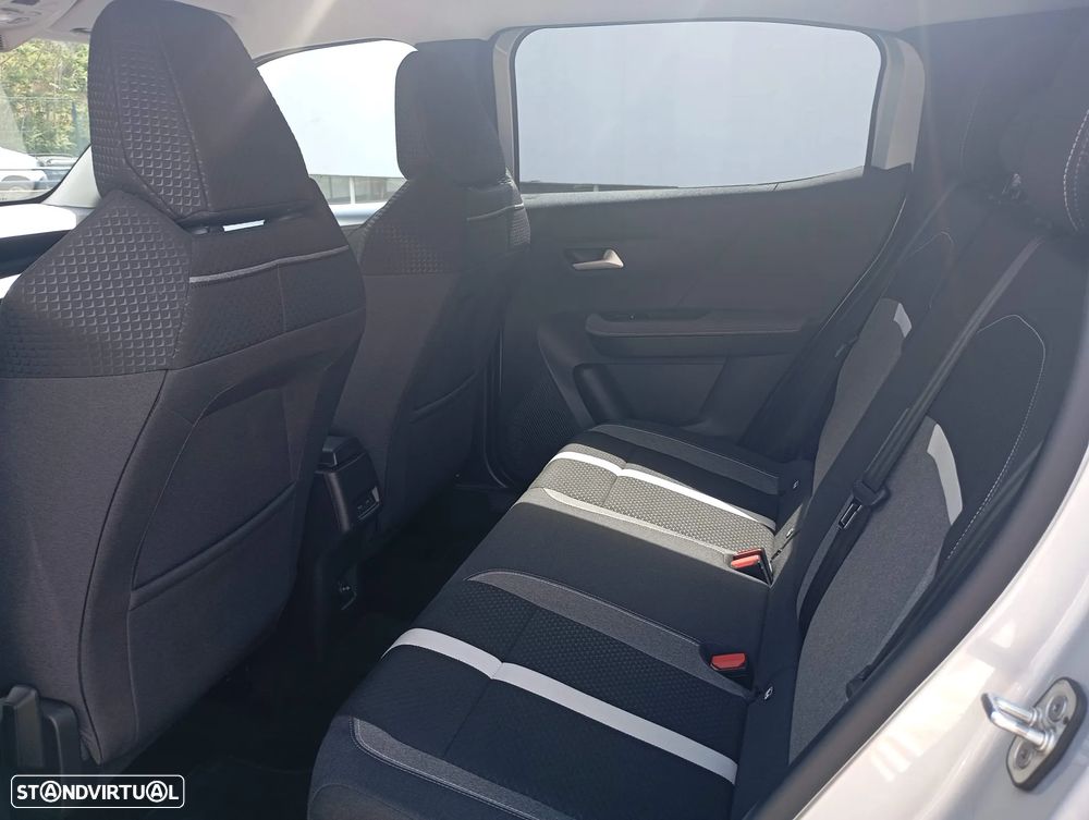 Opel Frontera 1.2 Hybrid GS eDCT - 5