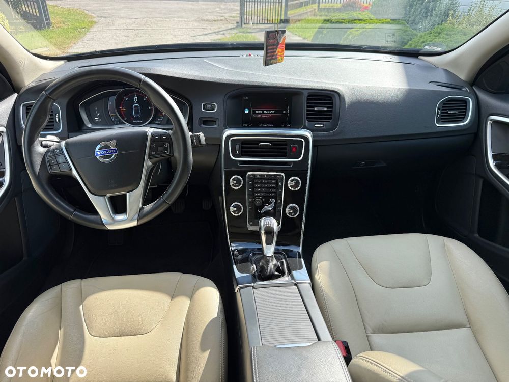 Volvo S60 D3 Drive-E R-Design Momentum - 27