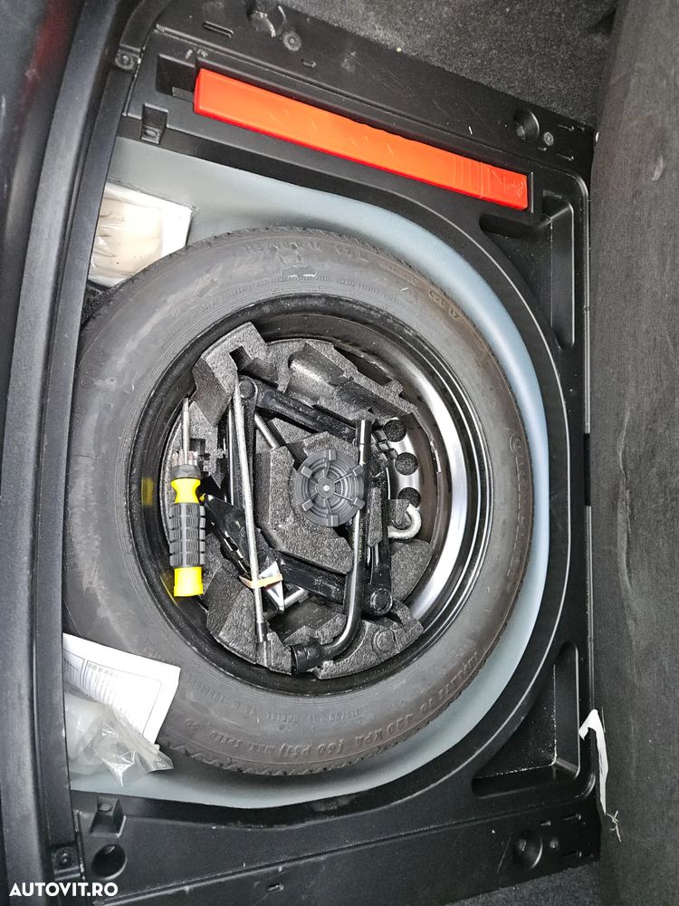 Volvo V40 D2 Ocean Race - 17