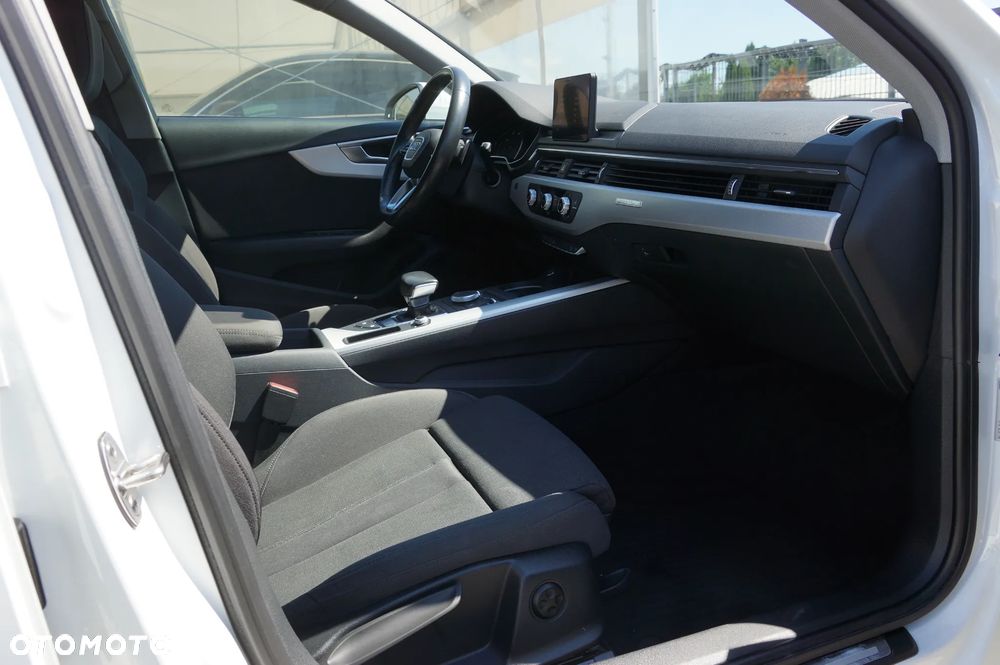 Audi A4 Allroad 2.0 TDI Quattro S tronic - 27