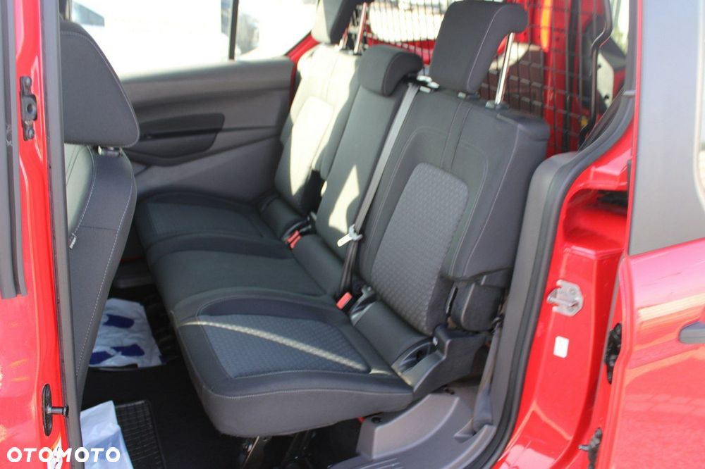 Ford Transit Connect - 15