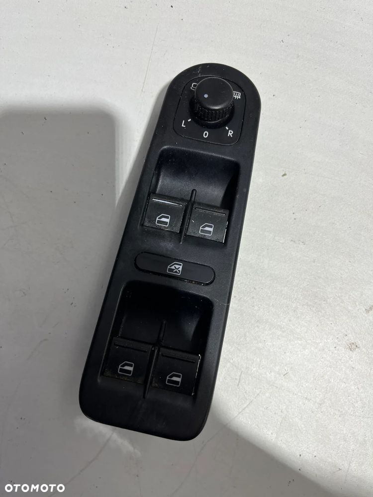 VW AMAROK  2H0867469Q PANEL PRZEŁĄCZNIK SZYB KIEROWCY - 1