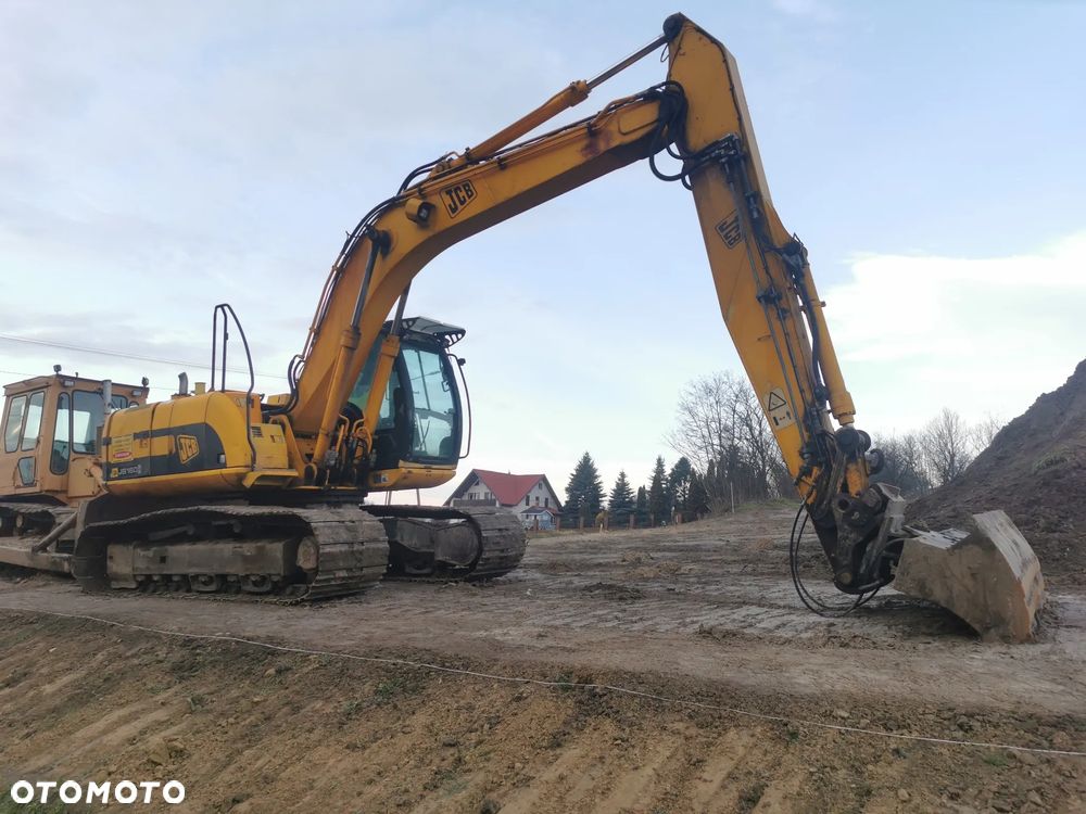 JCB JS160 LC - 4