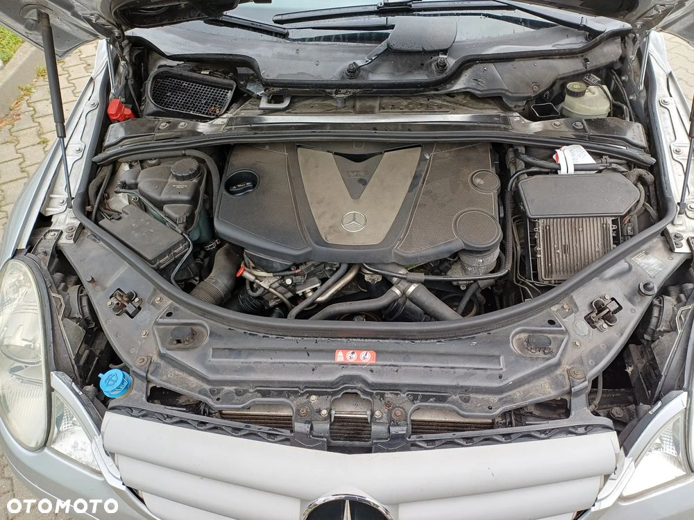 Mercedes-Benz Klasa R 320 CDI 4-Matic - 18